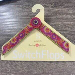 Lindsay Phillips - Annabelle SwitchFlops - size Small
